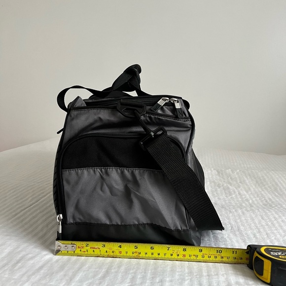 COPY - Nike Hockey Canada Duffle Bag - Picture 4 of 5